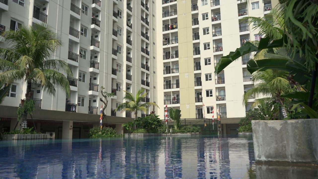 Apartment Cinere Resort Just Sleep & Cozy Depok Exterior photo